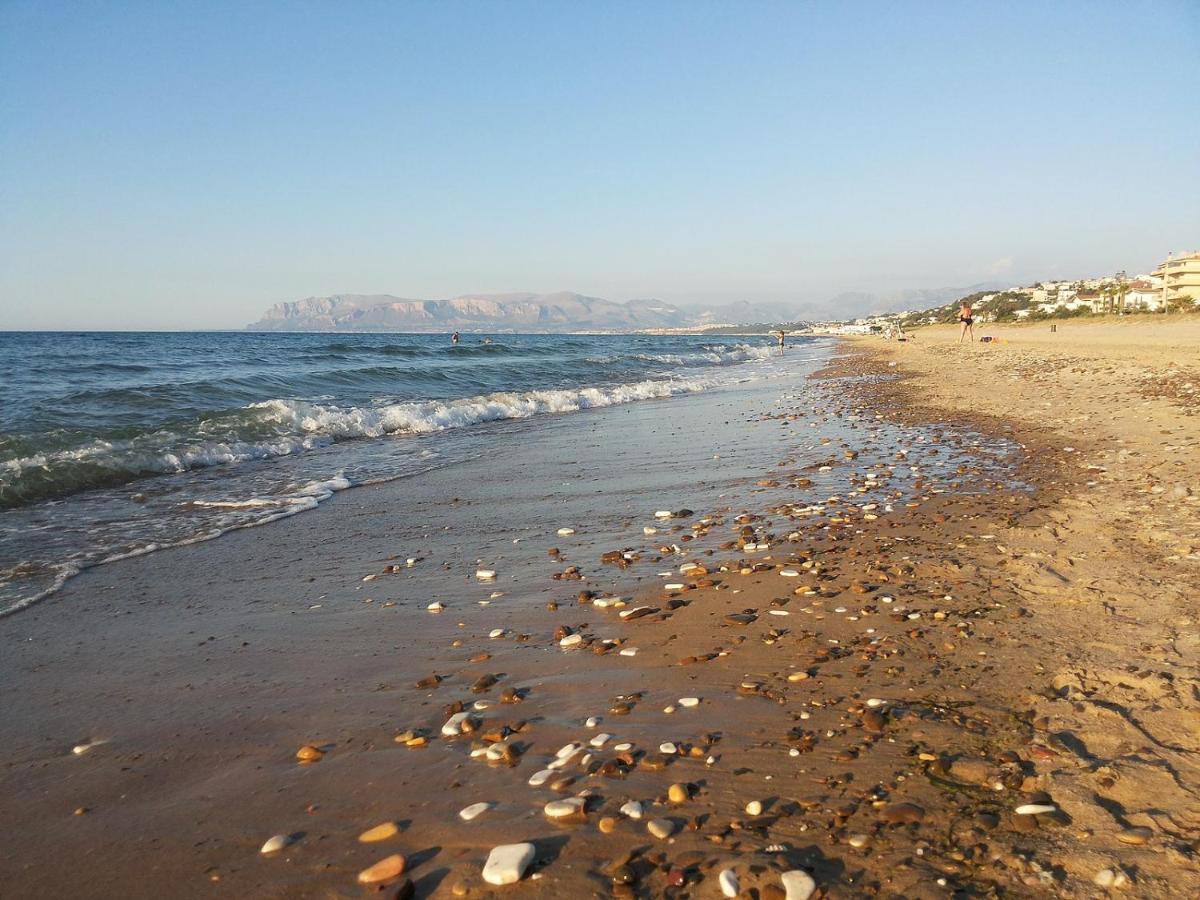 Castellammare Holiday Алькамо-Марина Экстерьер фото
